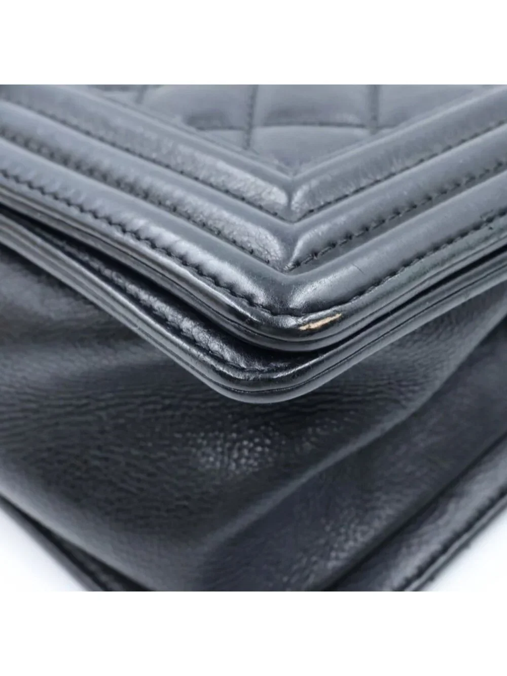 Chanel Boy 25 Quilted Lambskin Silver Chain Shoulder Bag Black